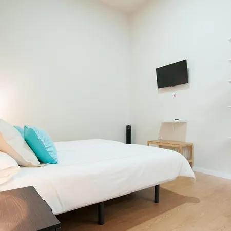 Bella Suites Triana Affittacamere 3*
