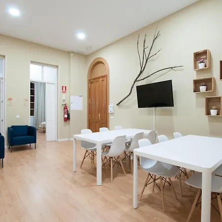 Bella Suites Triana 3*